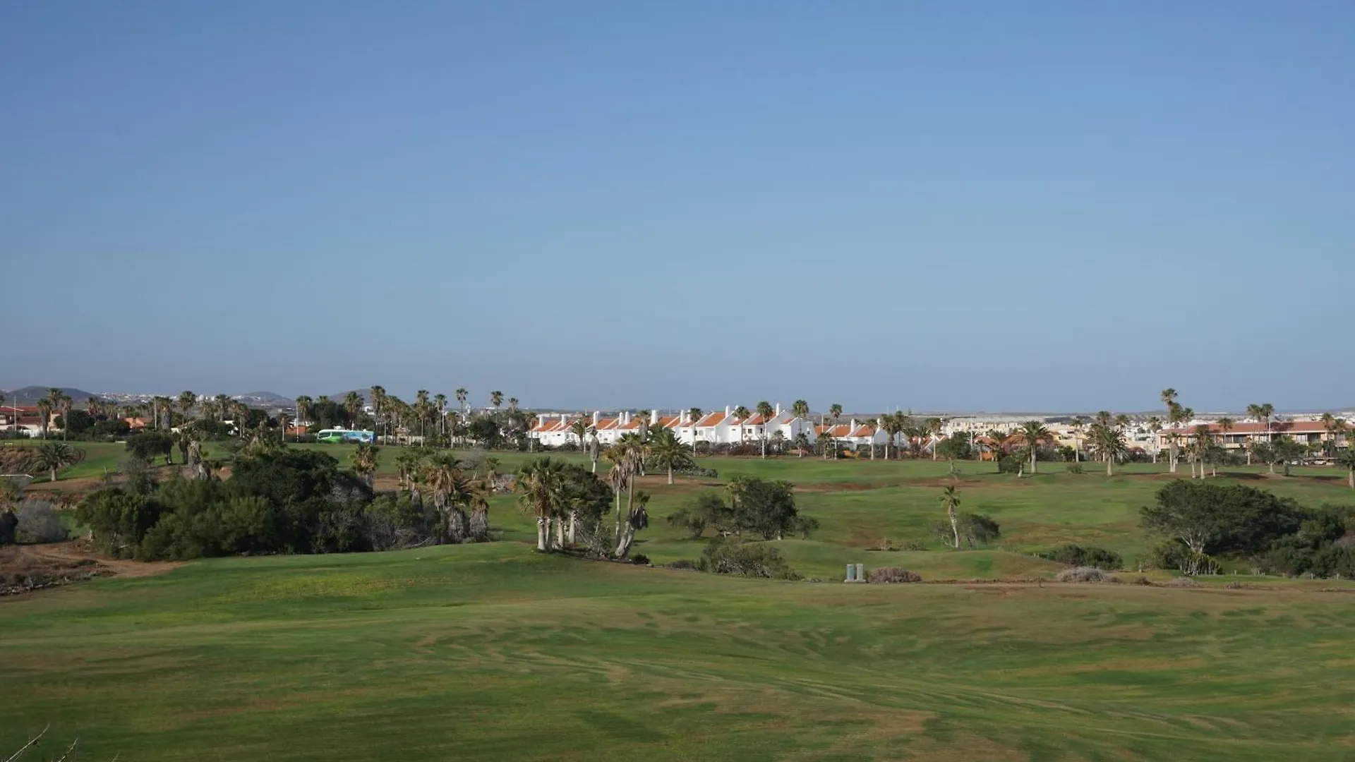 Golf Del Sur Apartment - Magnificent Panorama Of The Ocean, El Teide, And Montana Roja San Miguel de Abona Spain